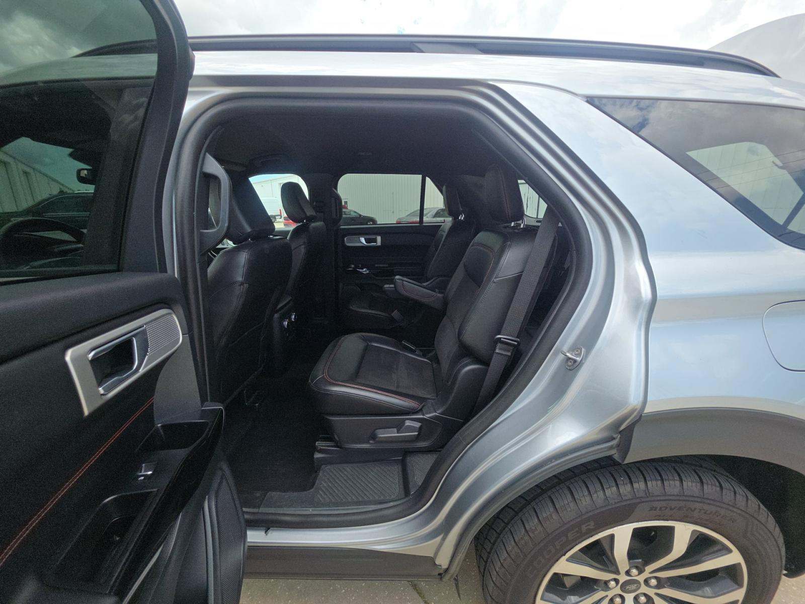 2023 Ford Explorer ST-Line AWD