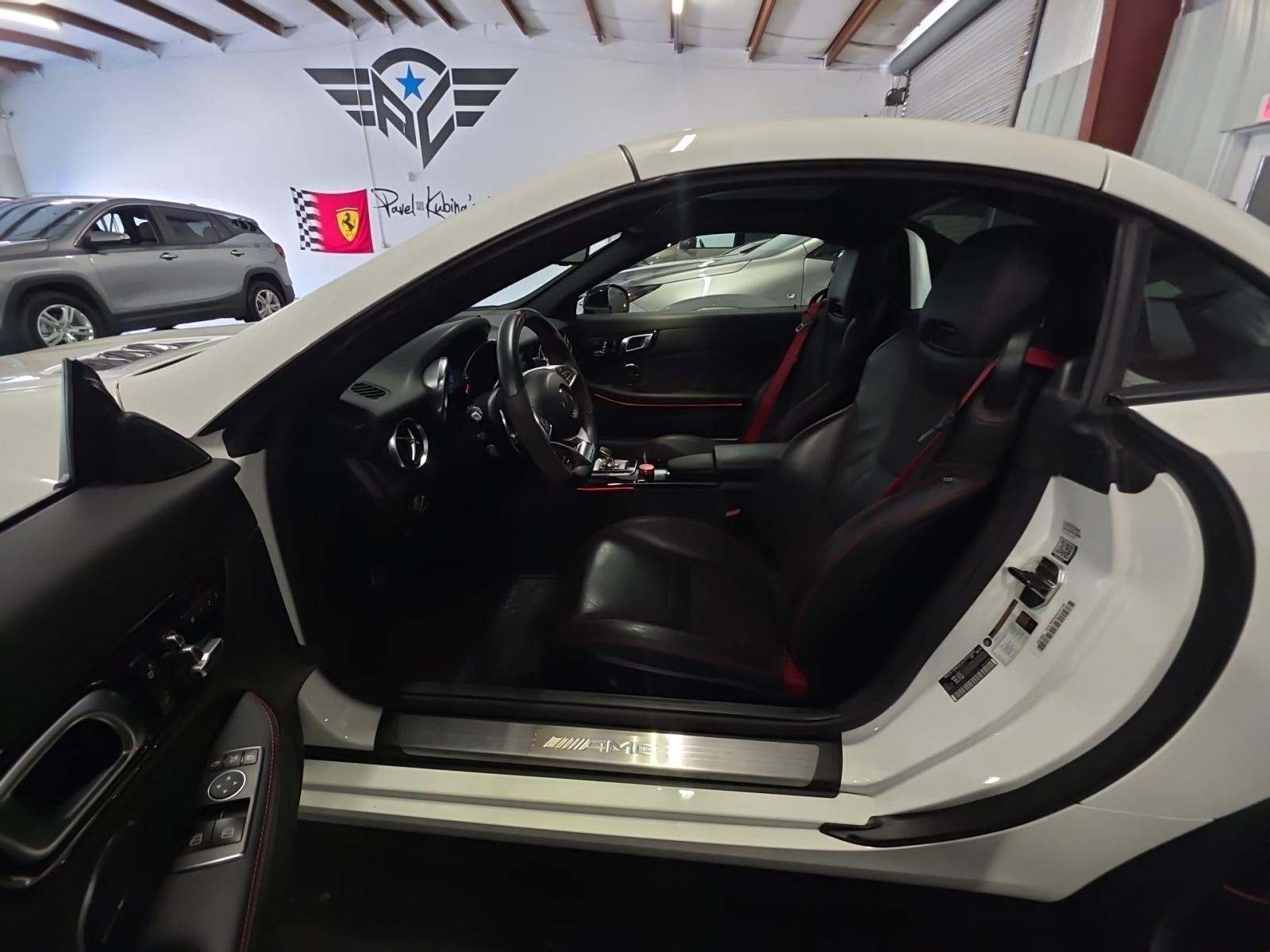 2017 Mercedes-Benz SLC AMG SLC 43 RWD