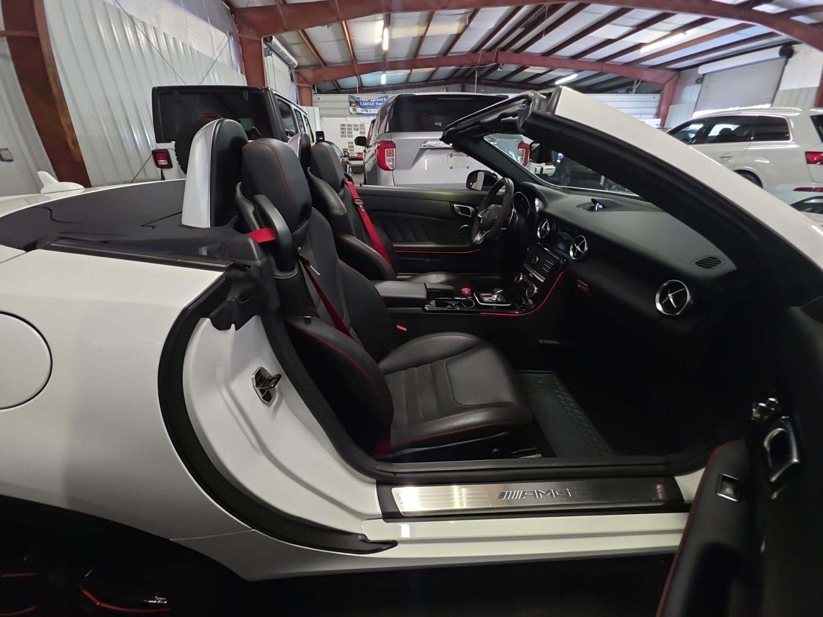 2017 Mercedes-Benz SLC AMG SLC 43 RWD