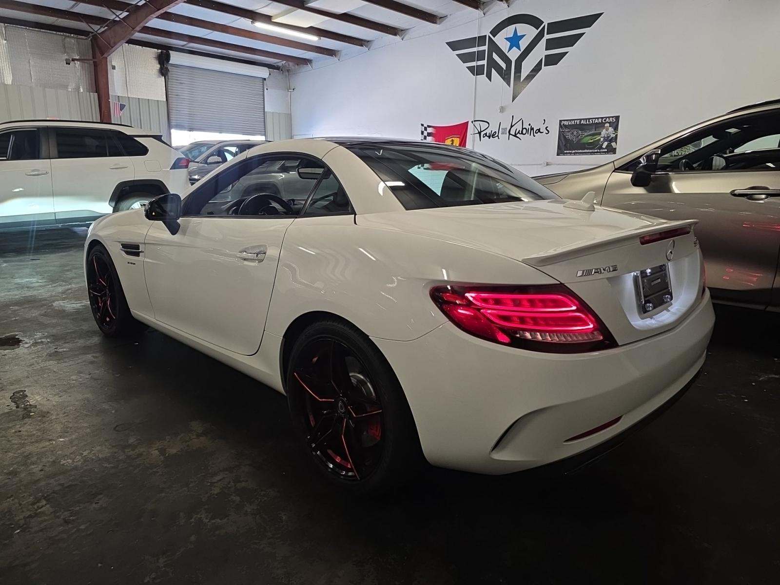 2017 Mercedes-Benz SLC AMG SLC 43 RWD