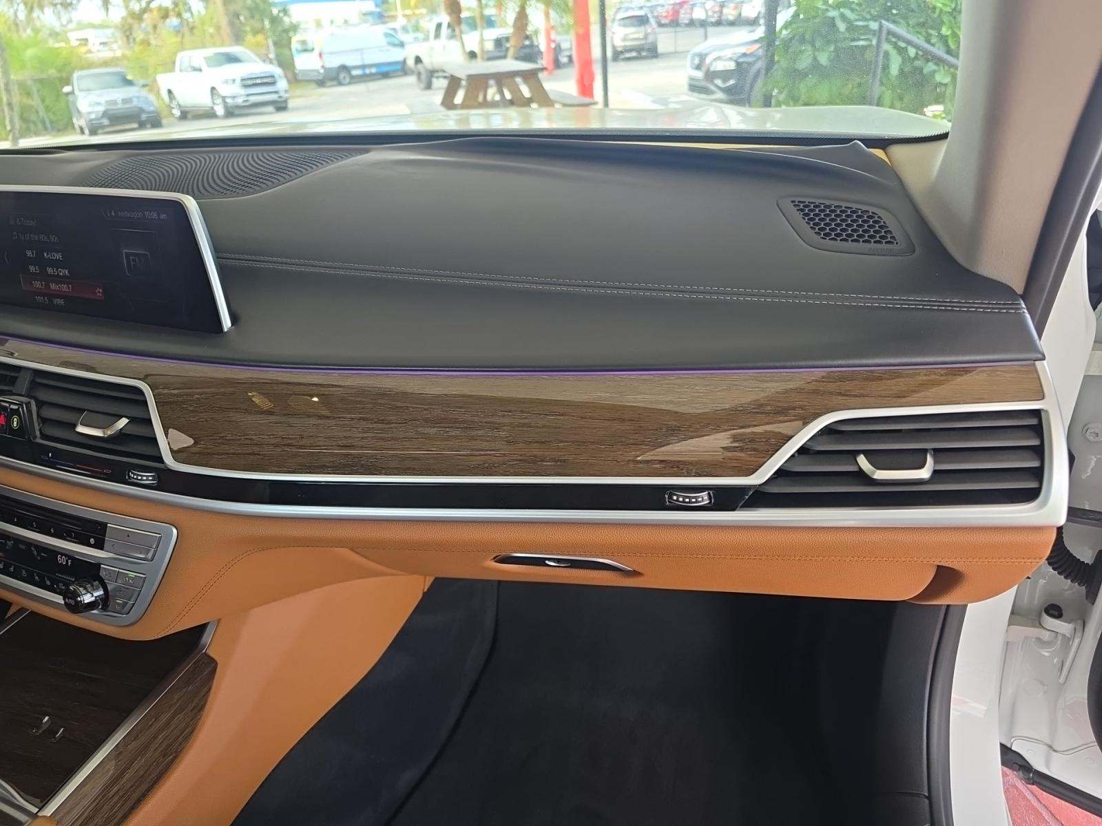 2019 BMW 7 Series 740i RWD