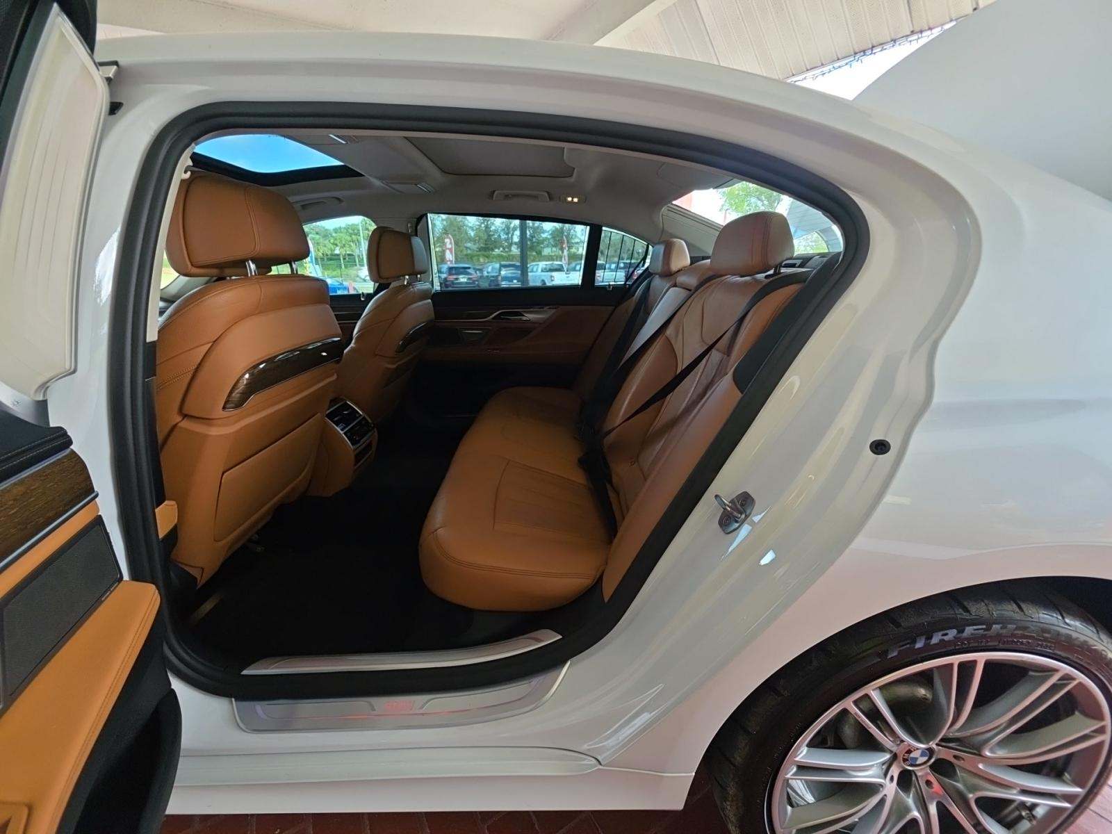 2019 BMW 7 Series 740i RWD