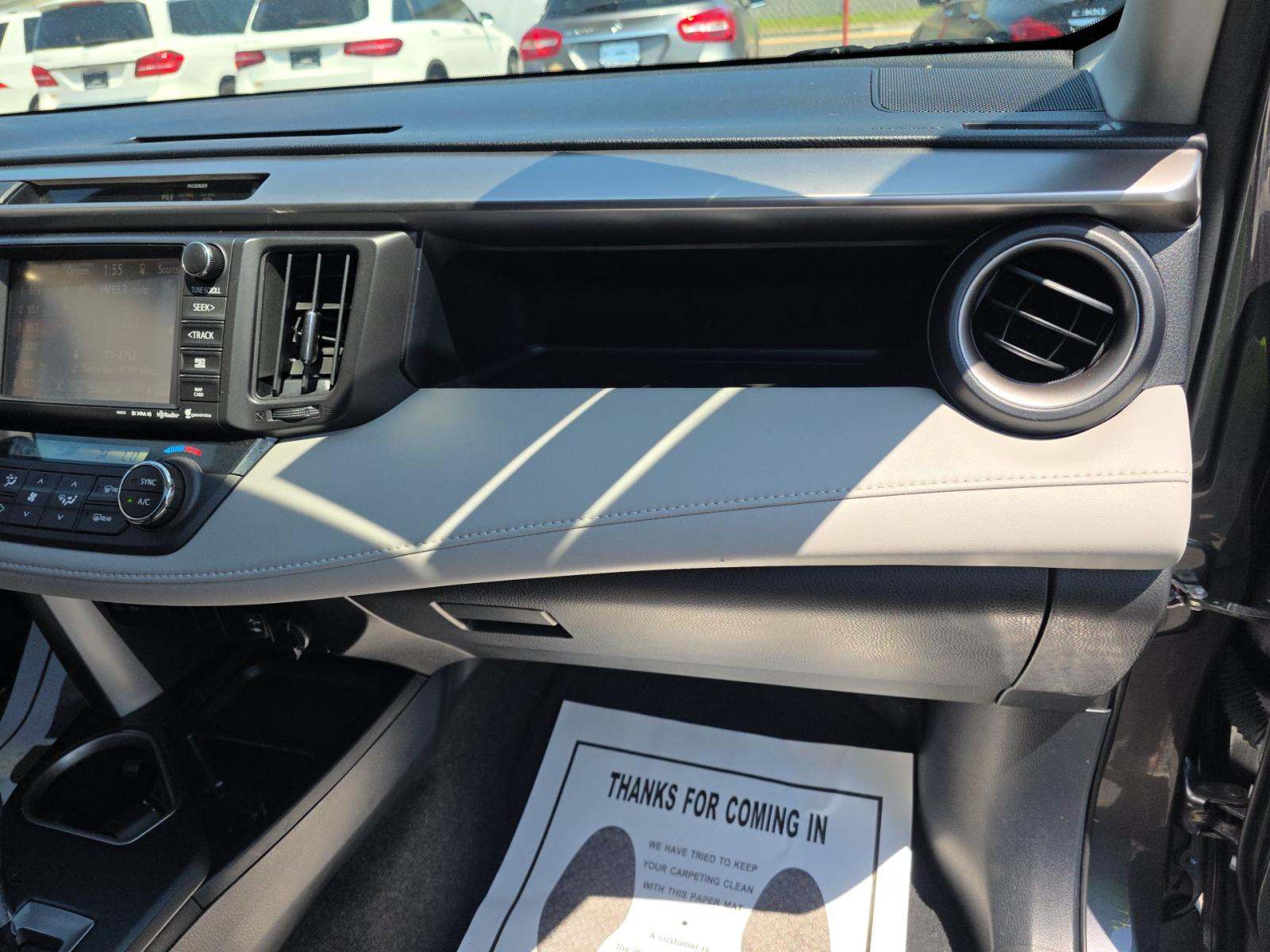 2016 Toyota RAV4 XLE FWD