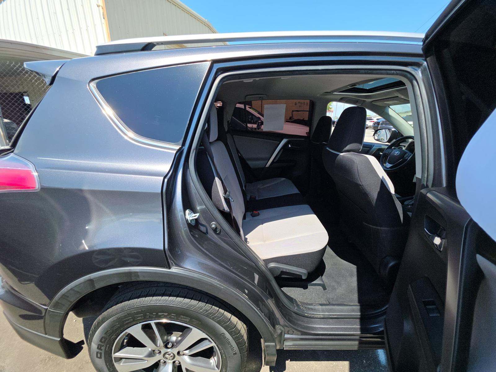 2016 Toyota RAV4 XLE FWD