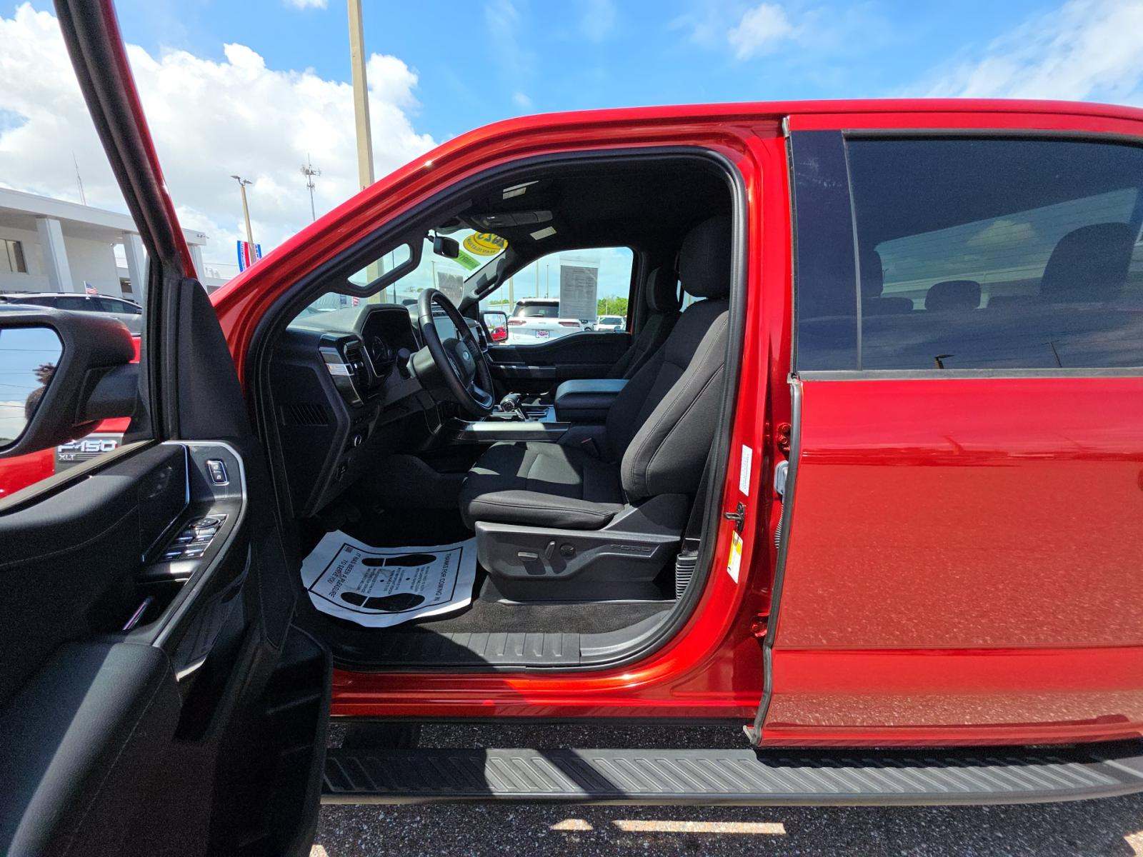2023 Ford F-150 XLT AWD