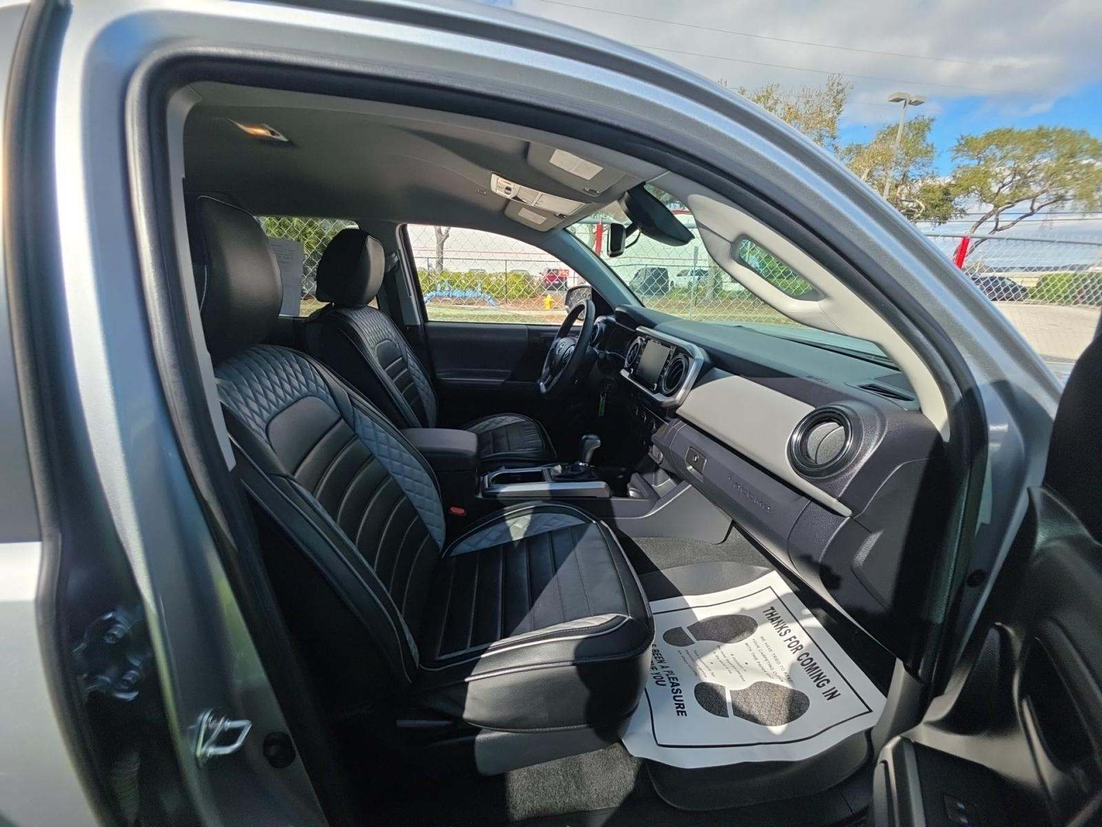 2022 Toyota Tacoma SR5 RWD