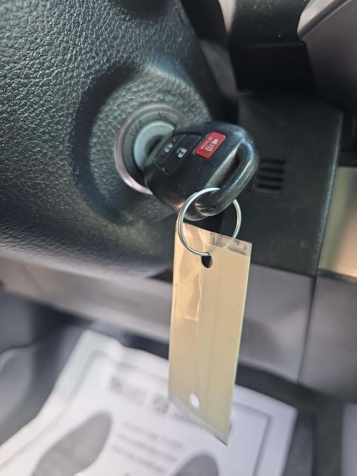 2022 Toyota Tacoma SR5 RWD