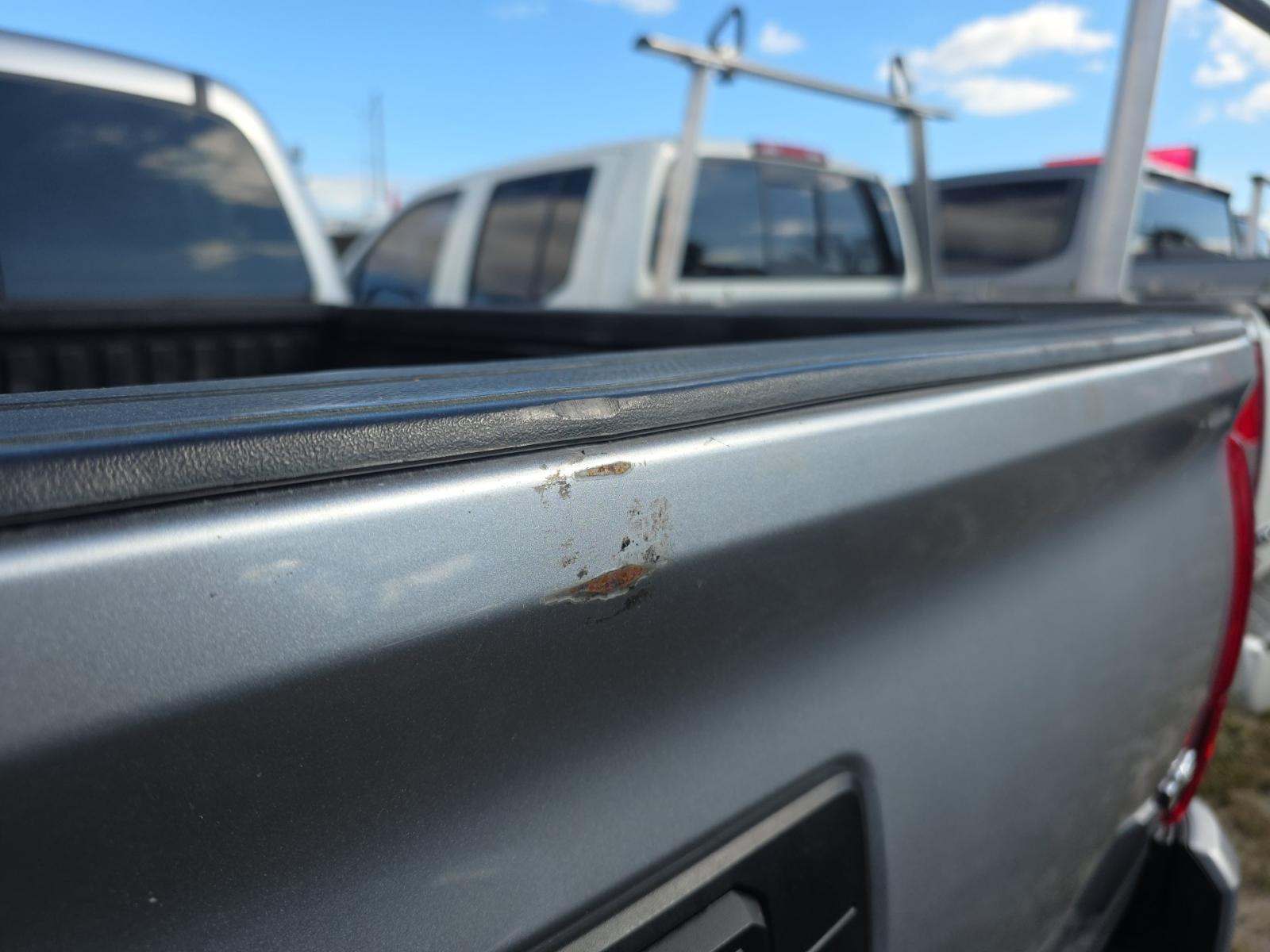 2022 Toyota Tacoma SR5 RWD