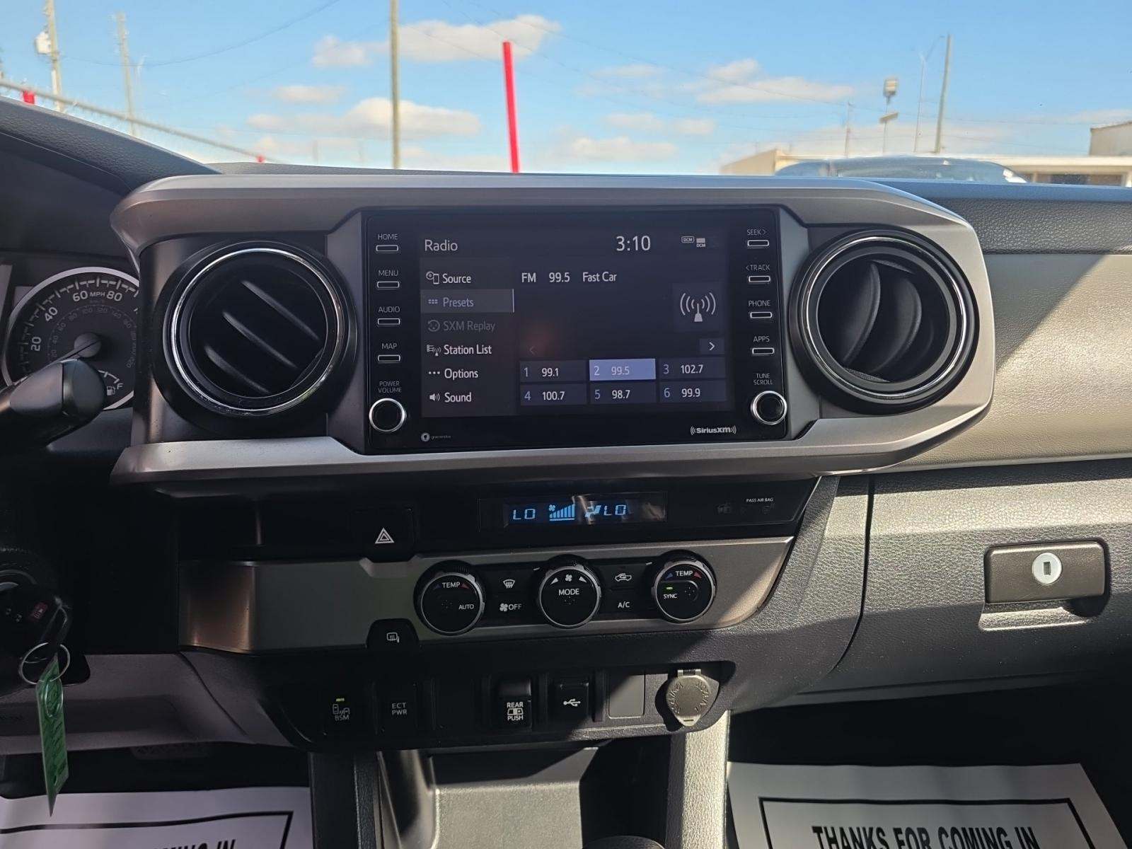 2022 Toyota Tacoma SR5 RWD