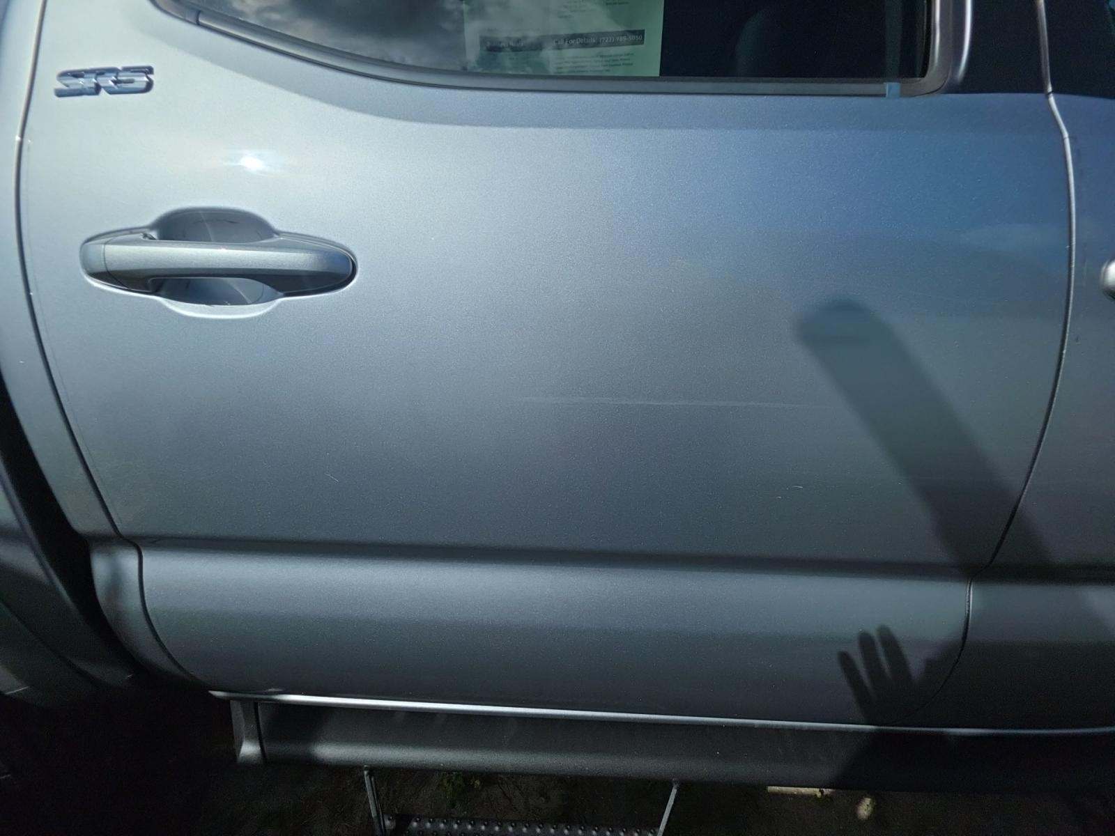 2022 Toyota Tacoma SR5 RWD