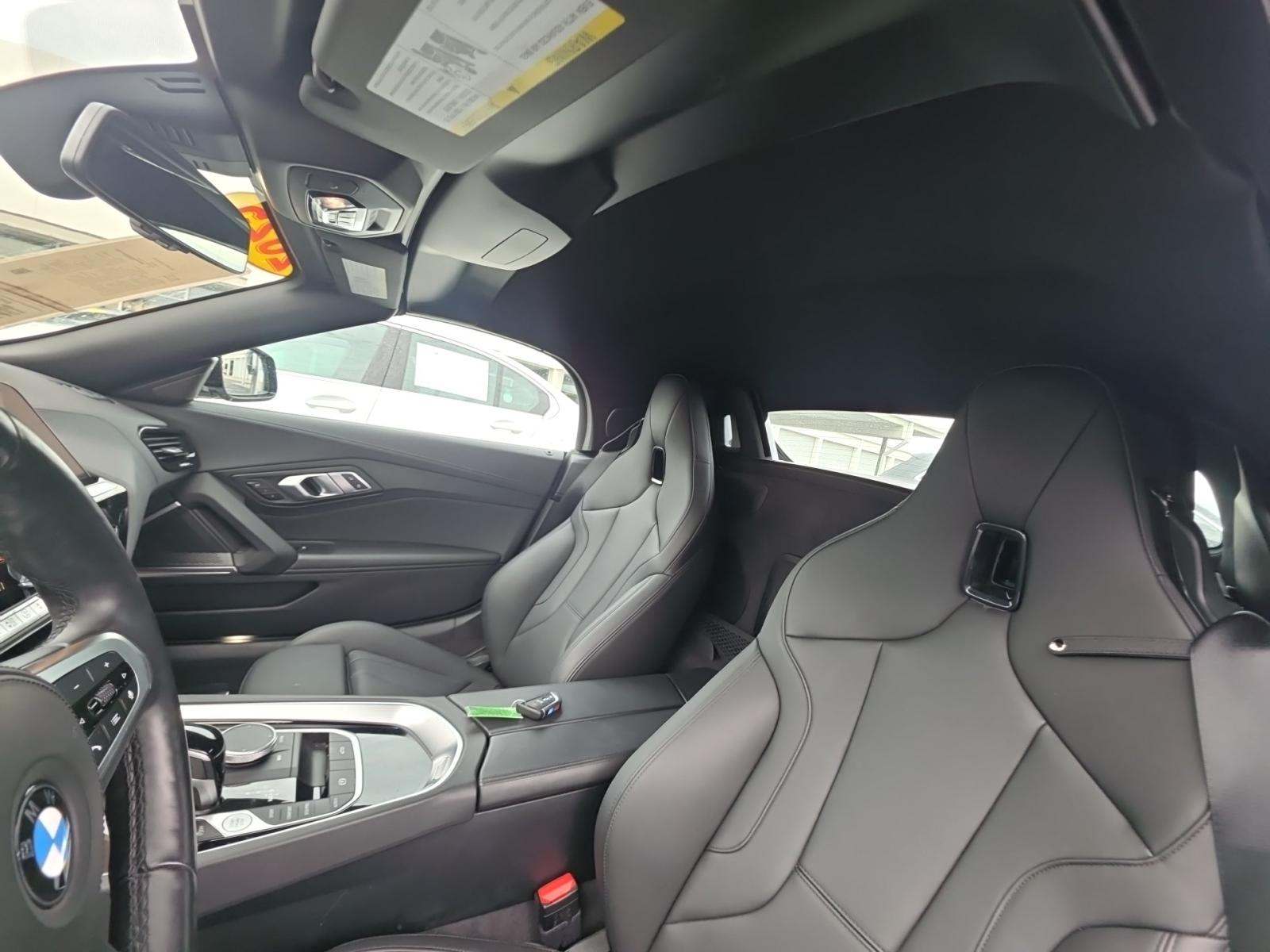 2025 BMW Z4 sDrive30i RWD