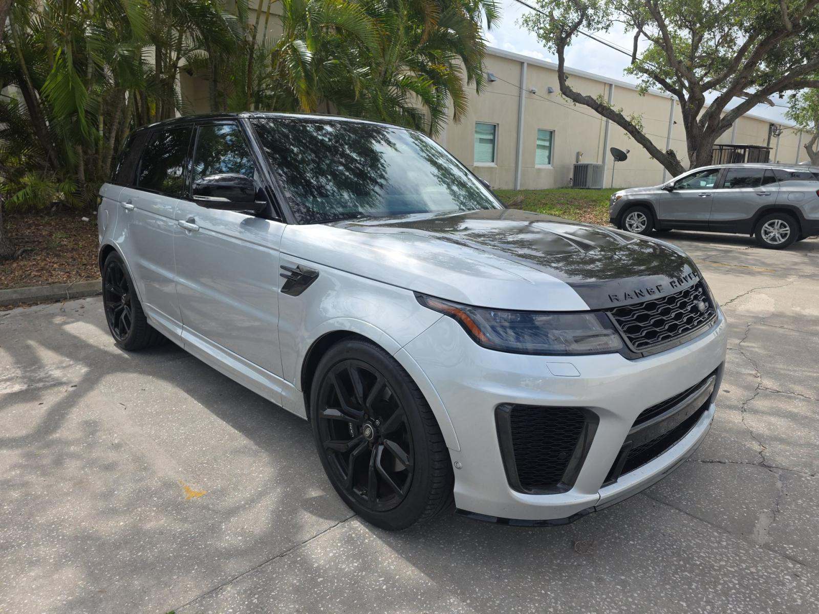 2021 Land Rover Range Rover Sport SVR Carbon Edition AWD