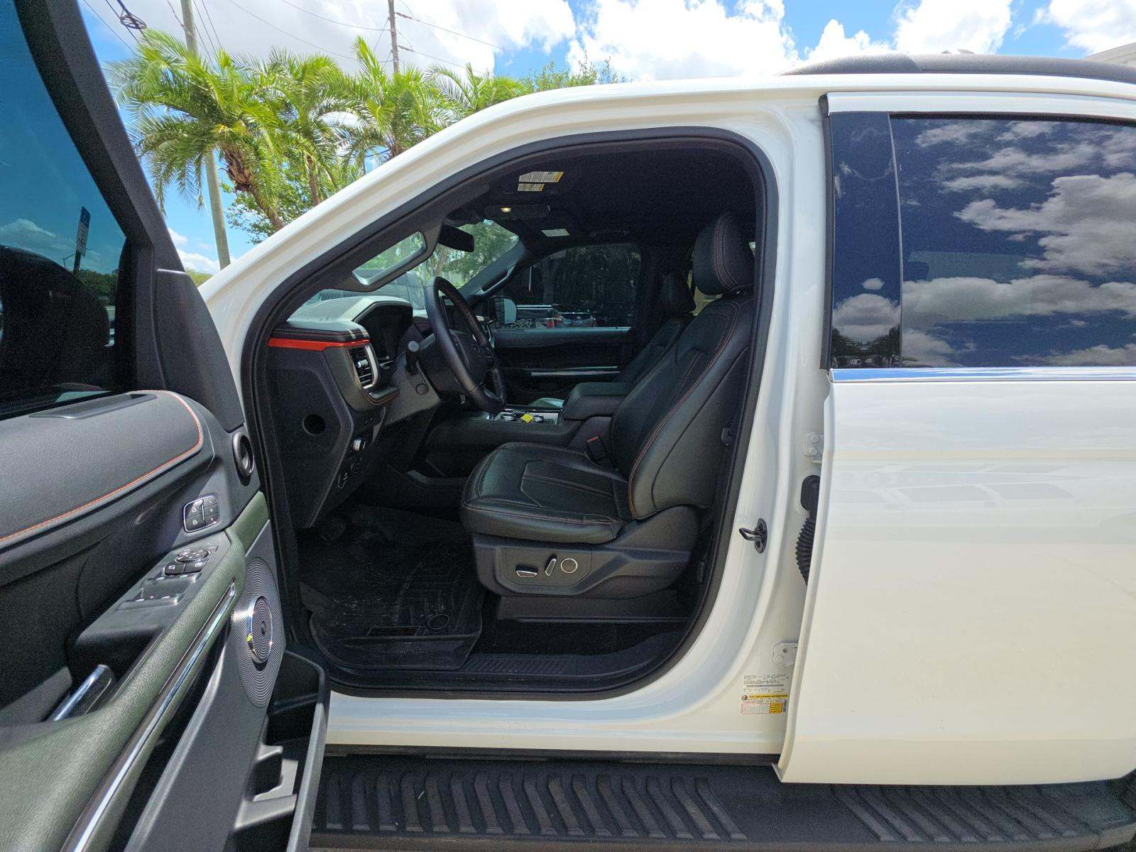 FORD EXPEDITION - 6