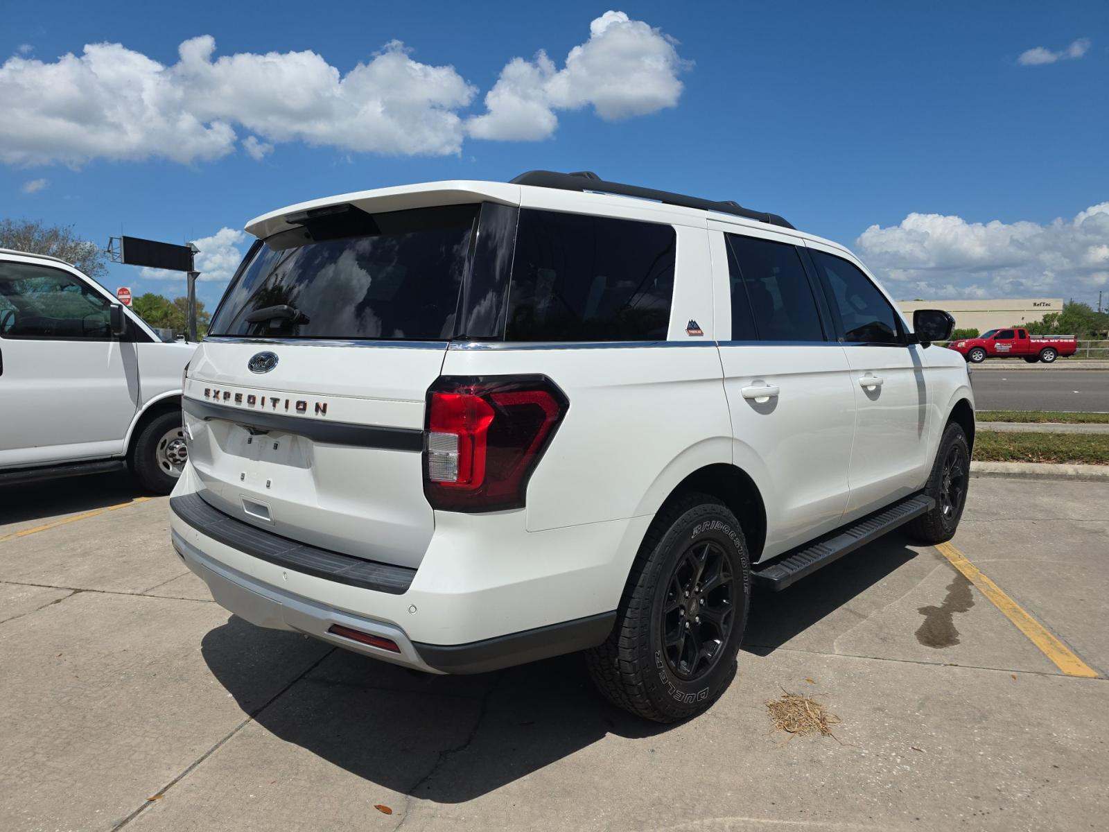 FORD EXPEDITION - 3