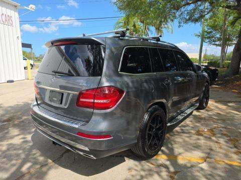 MERCEDES-BENZ GLS - 3