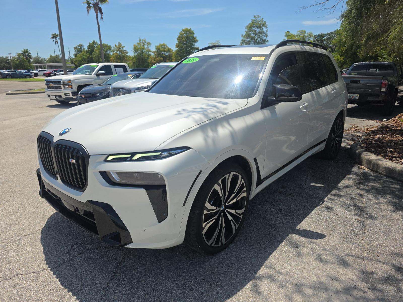 2026 BMW X7 M60i AWD