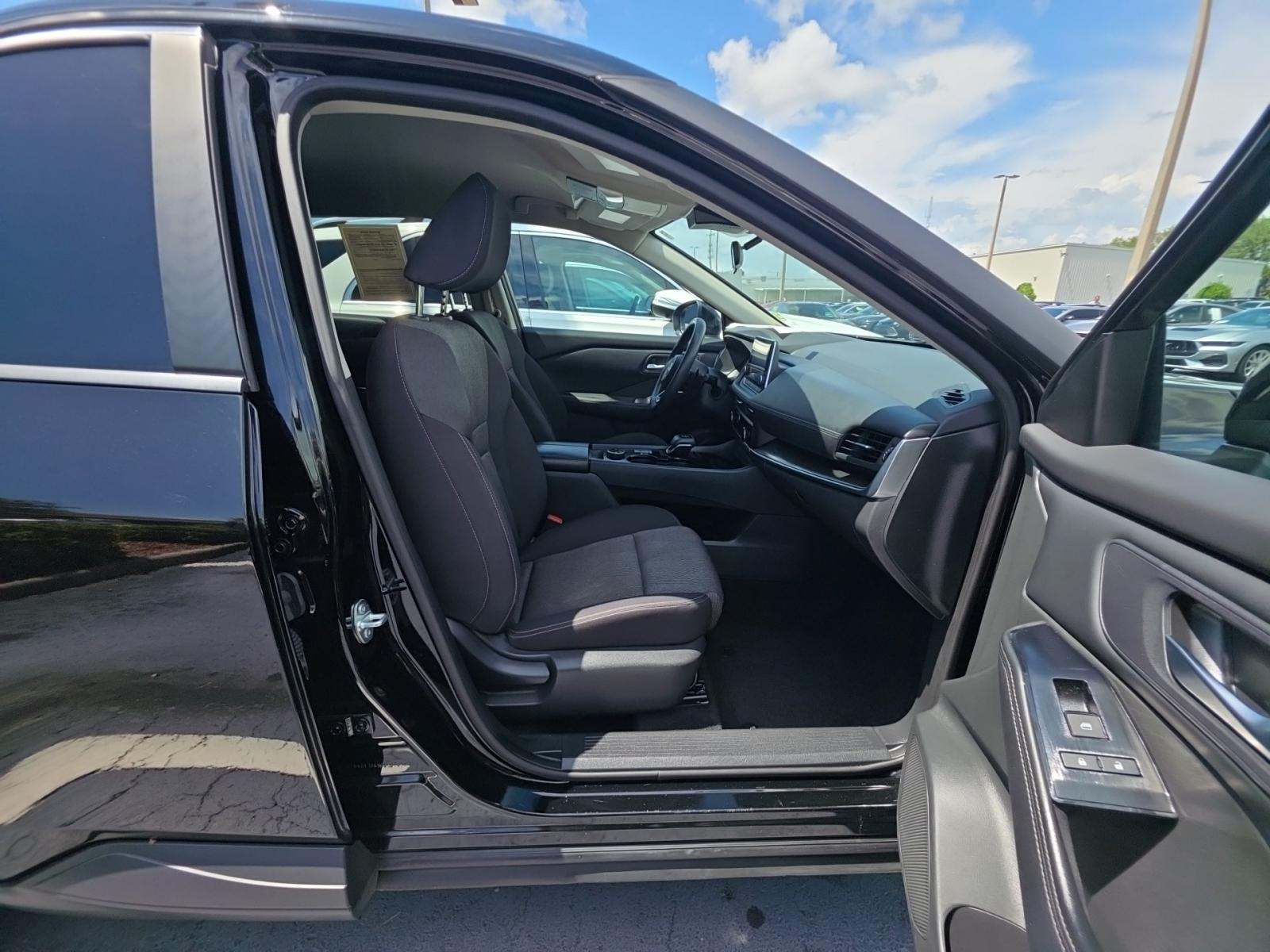 2024 Nissan Rogue SV AWD