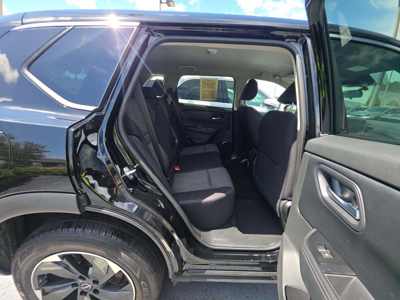 2024 Nissan Rogue SV AWD