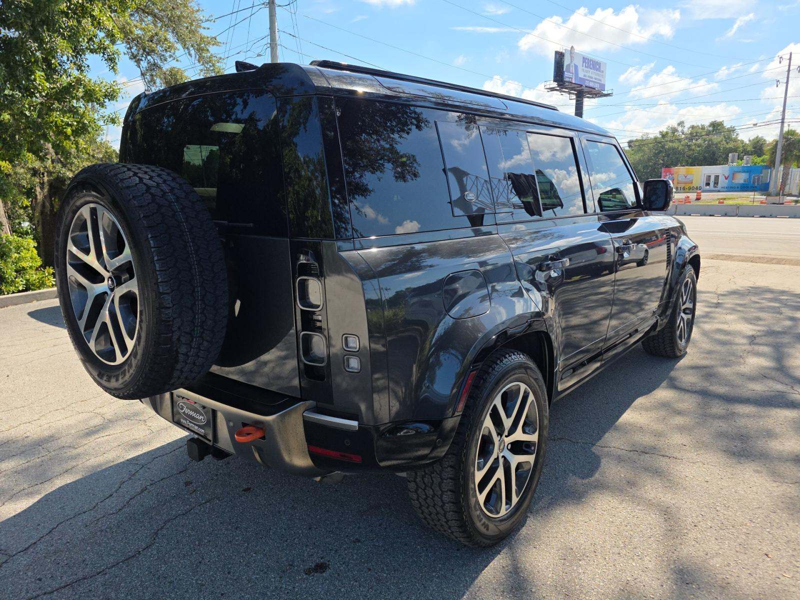2024 Land Rover Defender 110 X AWD