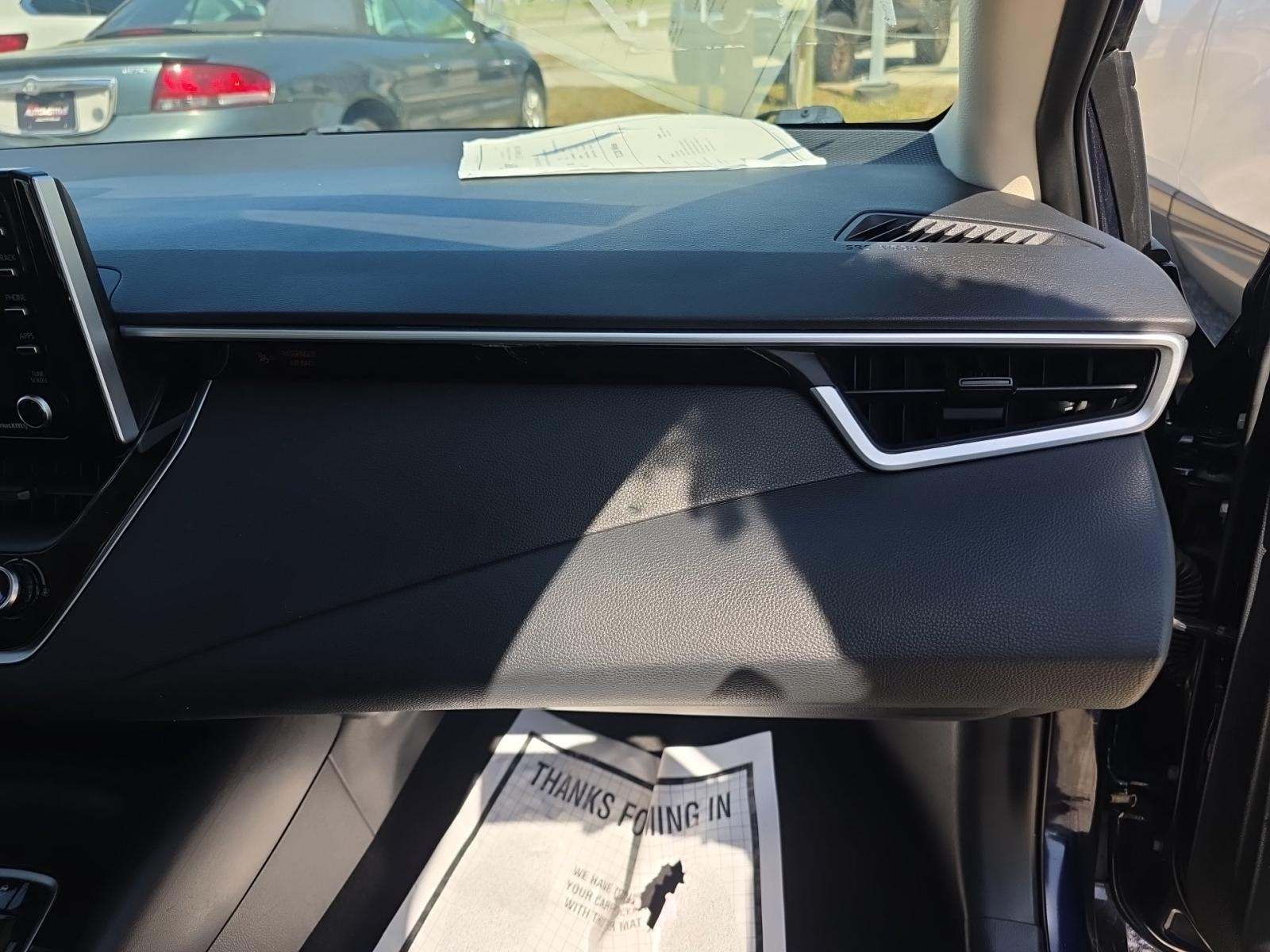 2021 Toyota Corolla LE FWD