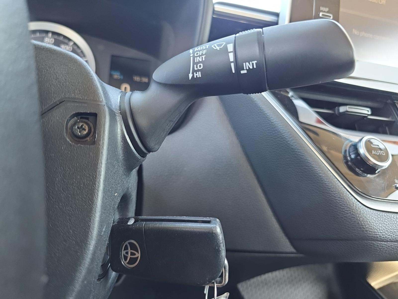 2021 Toyota Corolla LE FWD