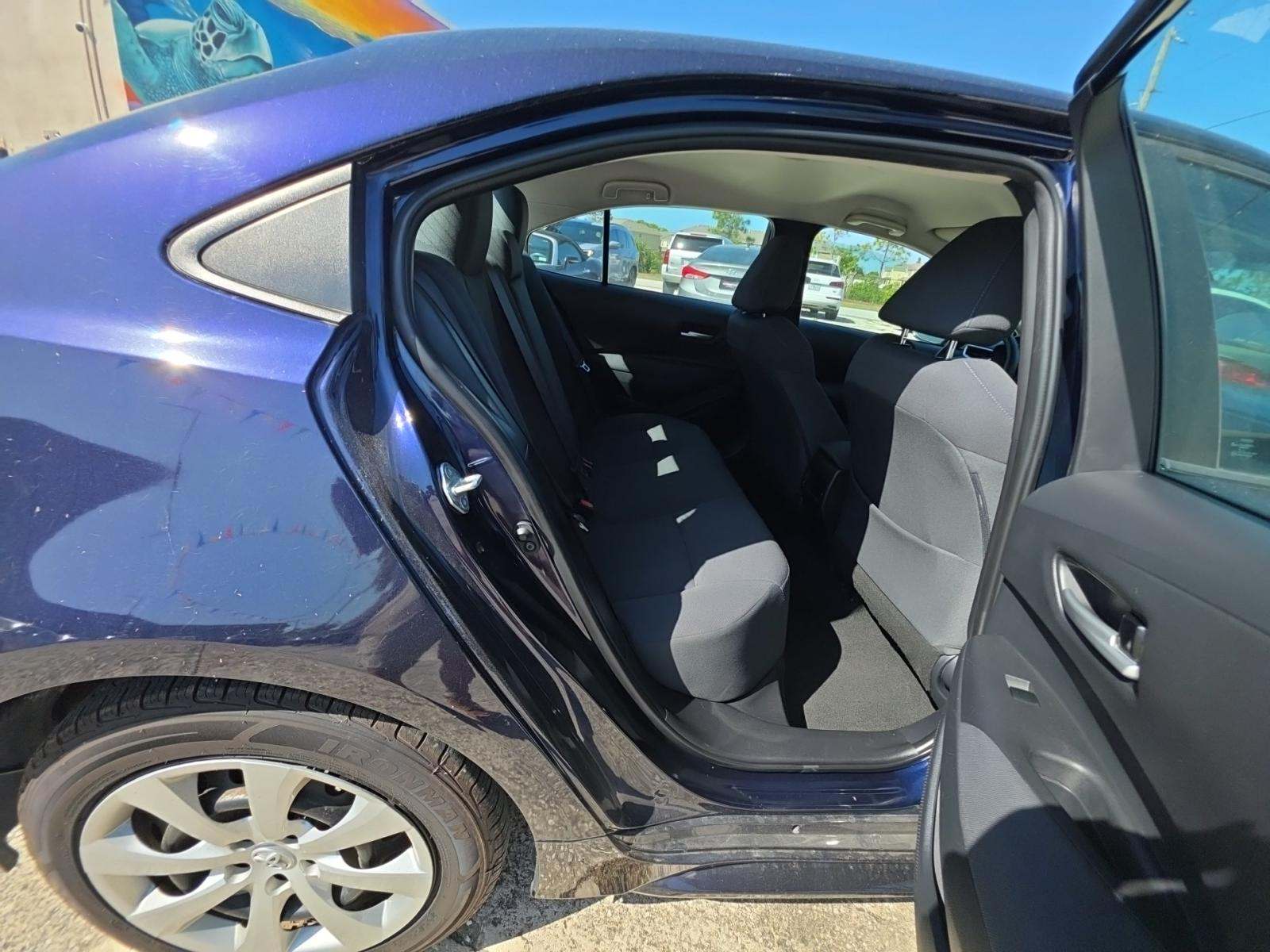 2021 Toyota Corolla LE FWD