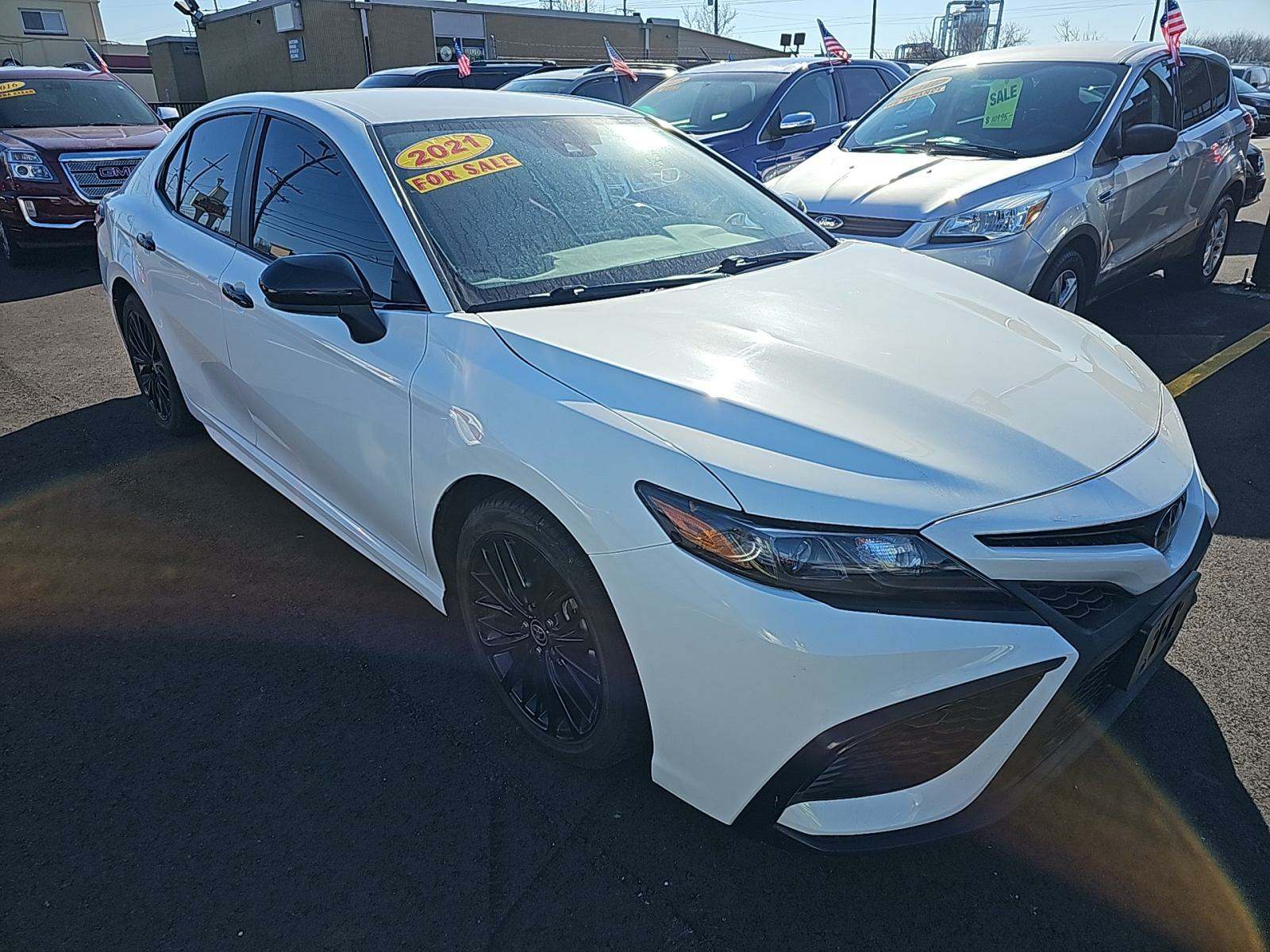 2021 Toyota Camry SE Nightshade AWD