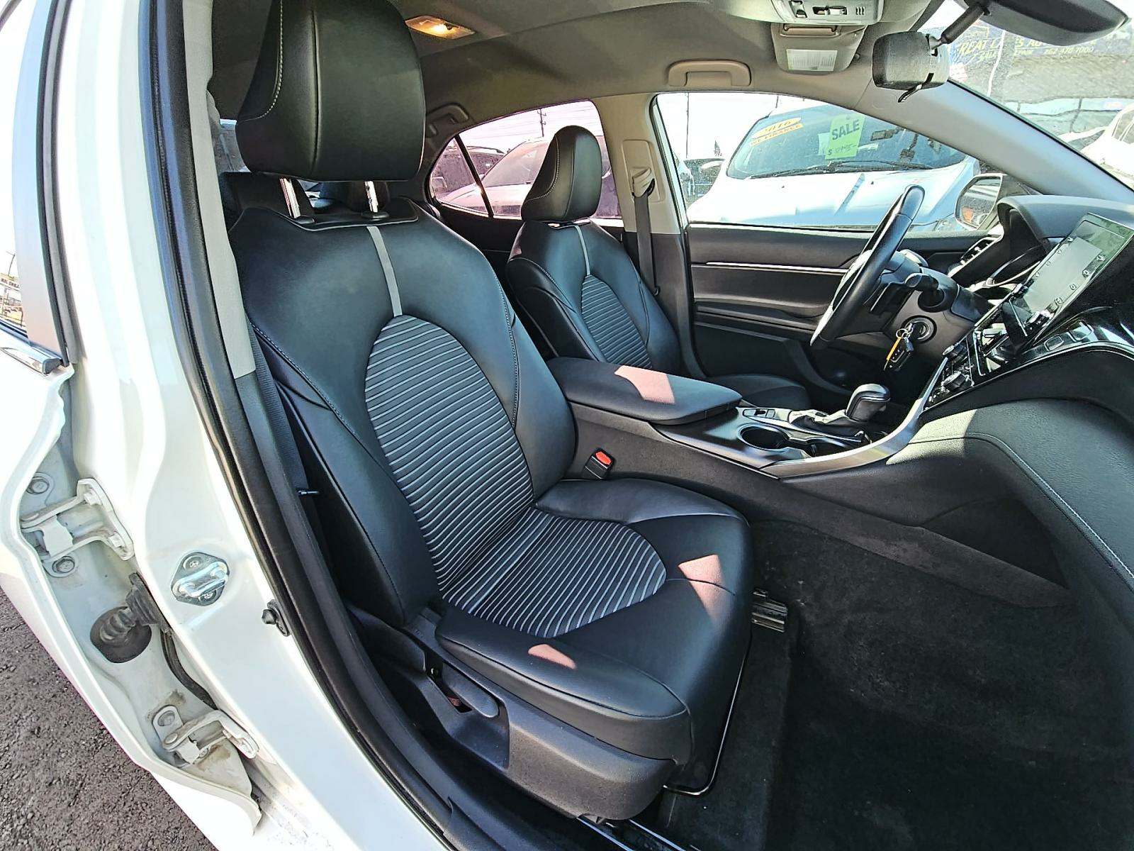 2021 Toyota Camry SE Nightshade AWD