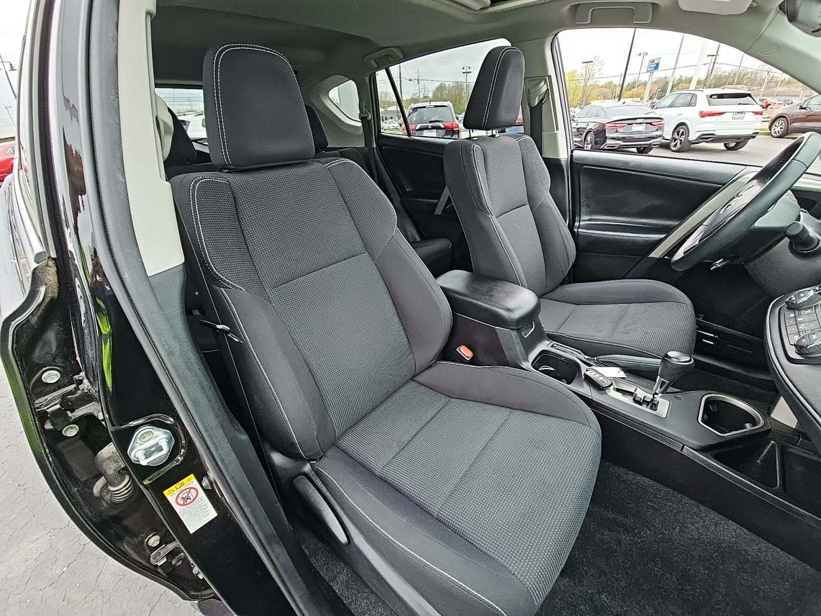 2018 Toyota RAV4 XLE FWD