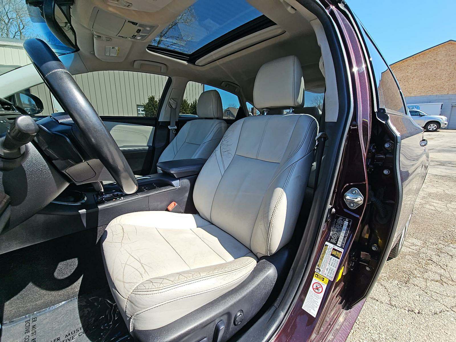 2014 Toyota Avalon XLE Touring FWD