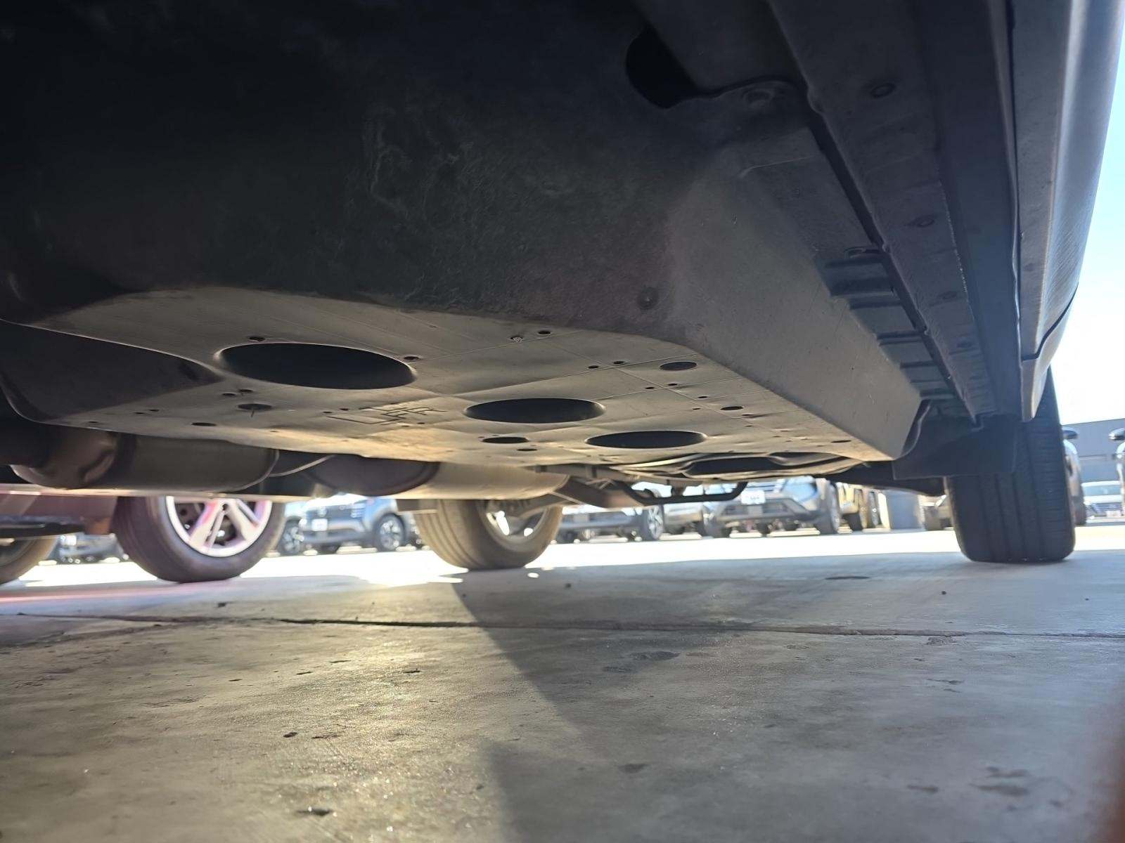 2025 Nissan Pathfinder SL FWD