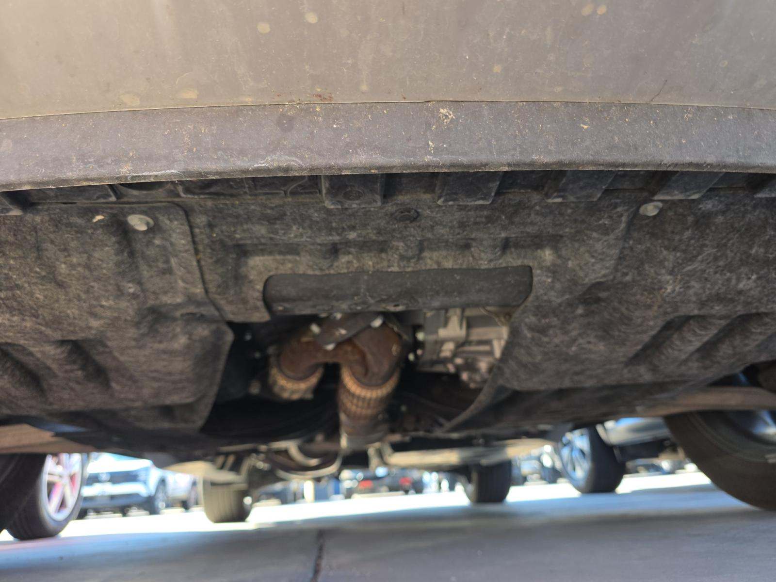 2025 Nissan Pathfinder SL FWD