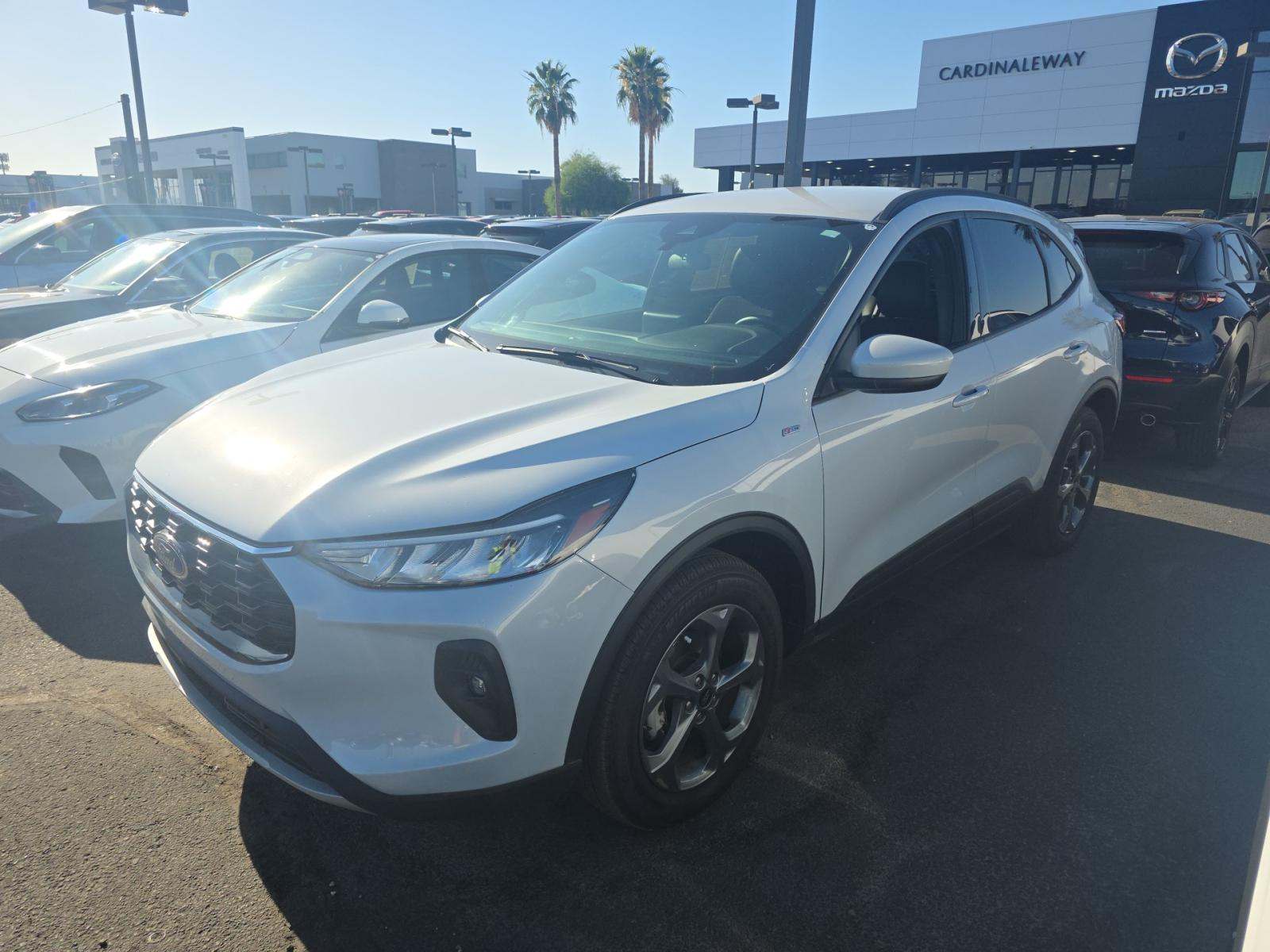 FORD ESCAPE - 1