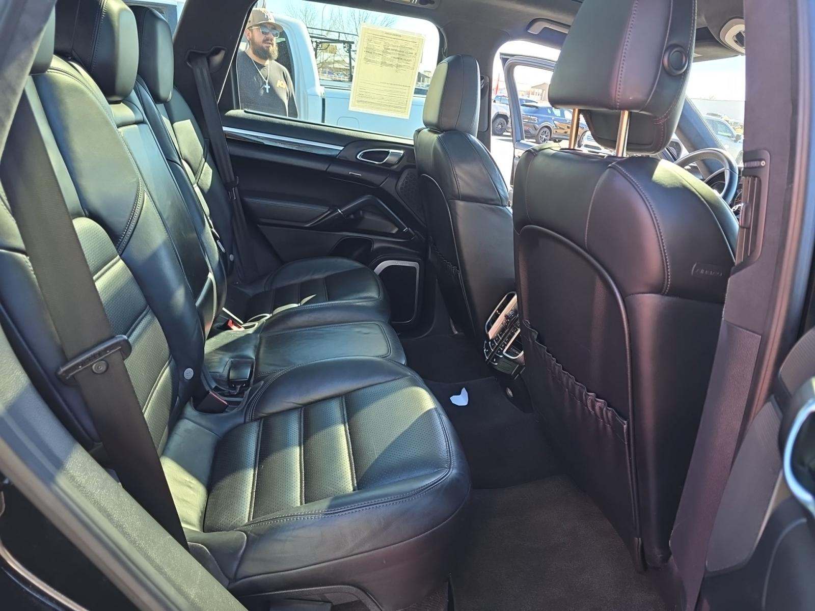 2013 Porsche Cayenne Turbo AWD