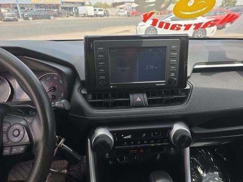 2021 Toyota RAV4 LE AWD