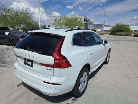 2022 Volvo XC60 B5 Momentum AWD