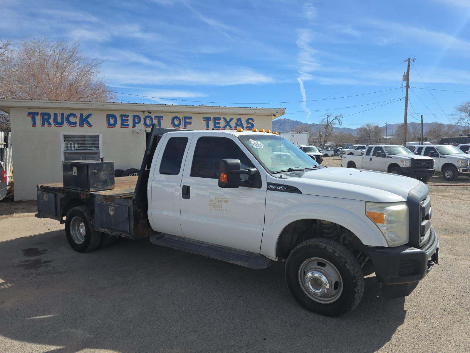 FORD F-350 - 4