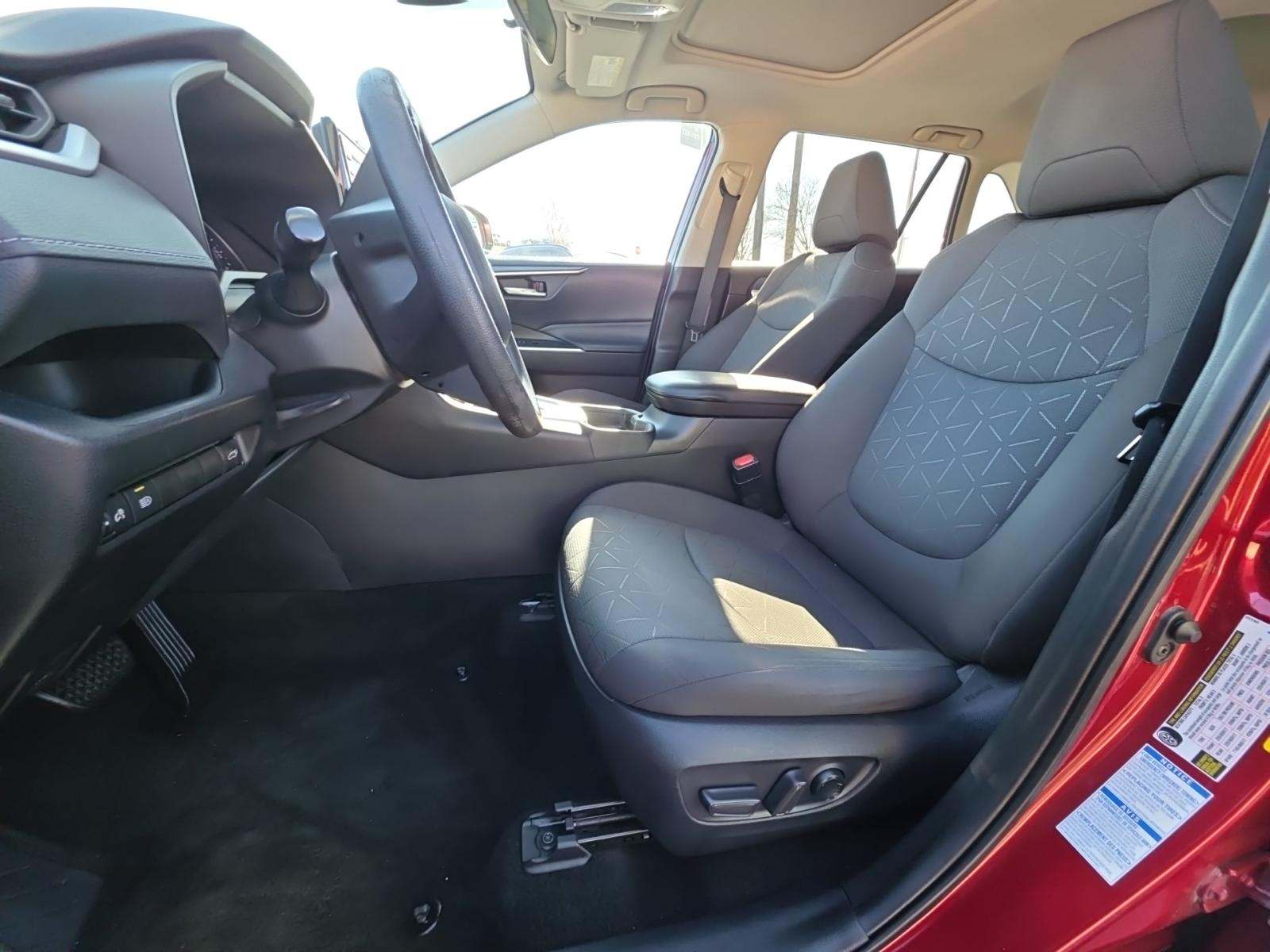 2021 Toyota RAV4 Hybrid XLE AWD