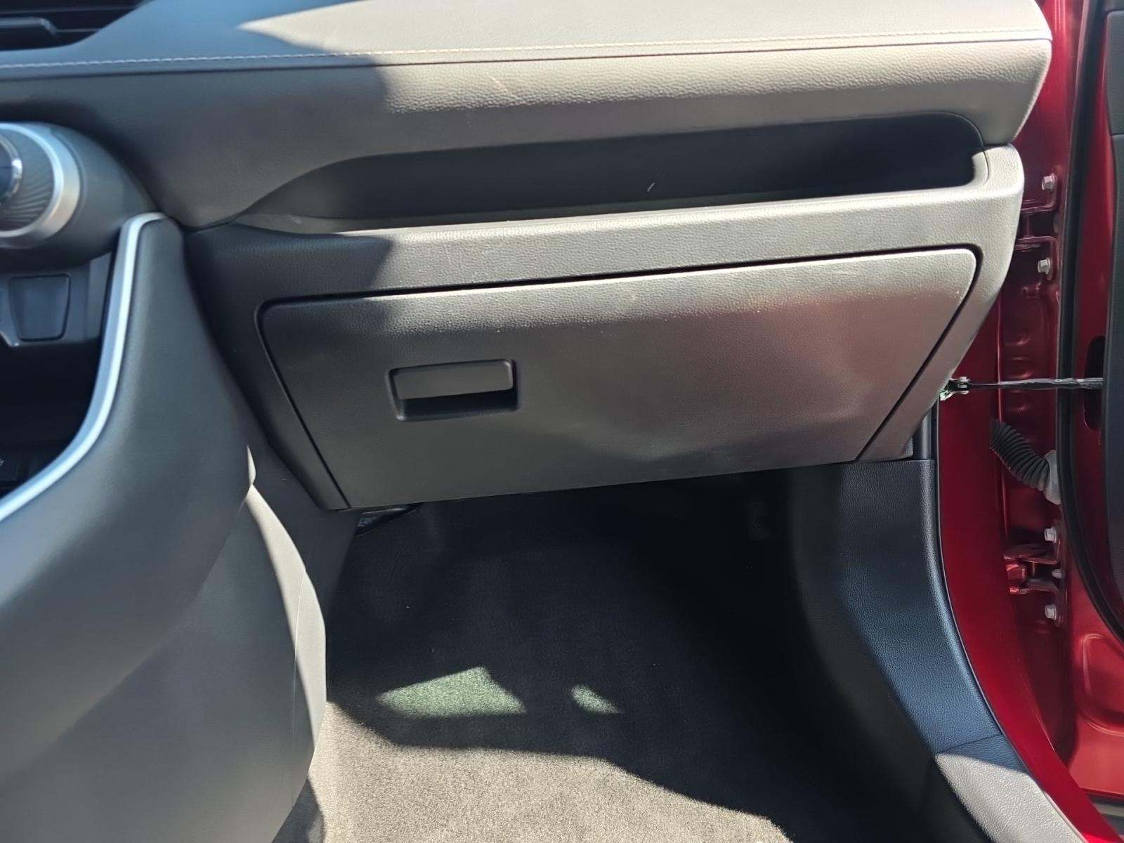 2021 Toyota RAV4 Hybrid XLE AWD