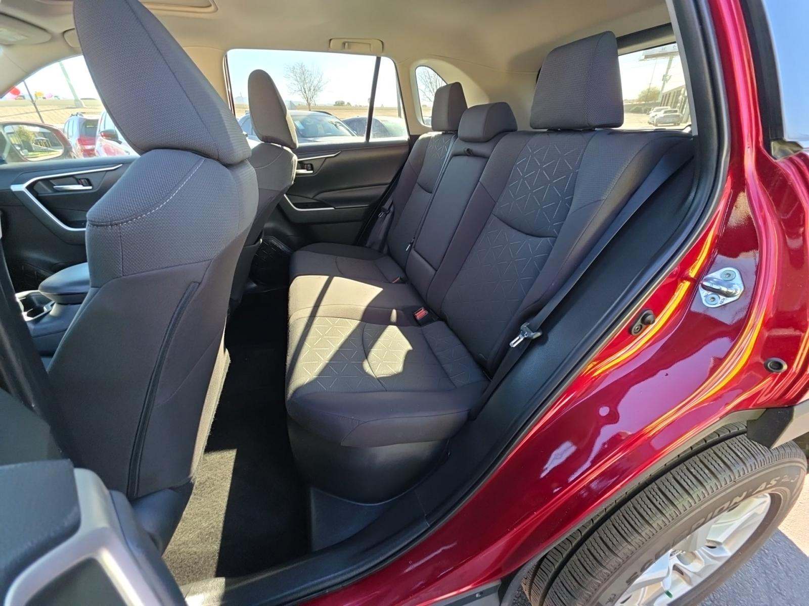 2021 Toyota RAV4 Hybrid XLE AWD