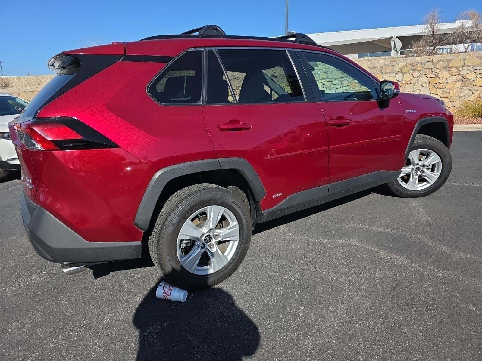 2021 Toyota RAV4 Hybrid XLE AWD