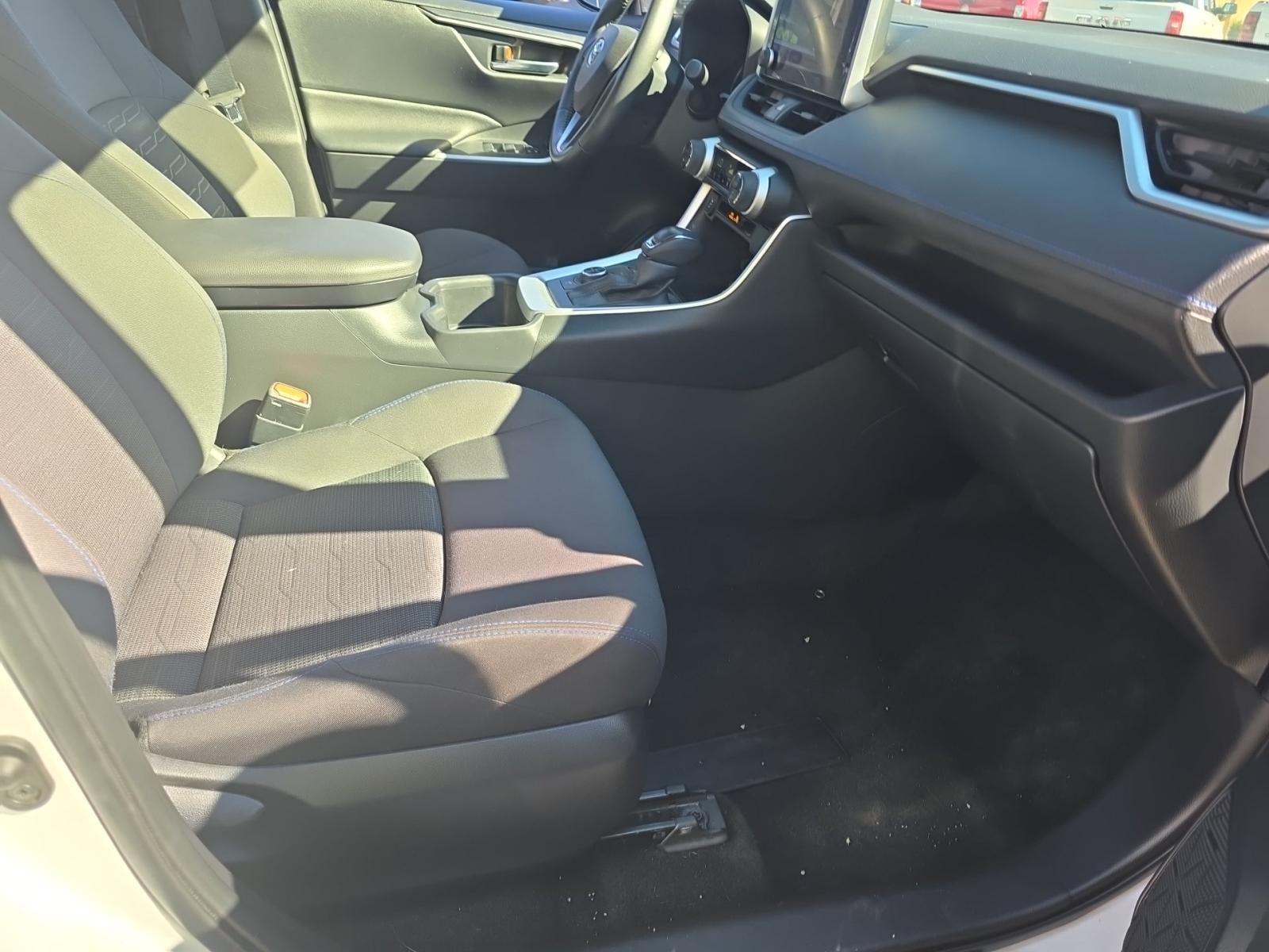 2023 Toyota RAV4 Hybrid SE AWD