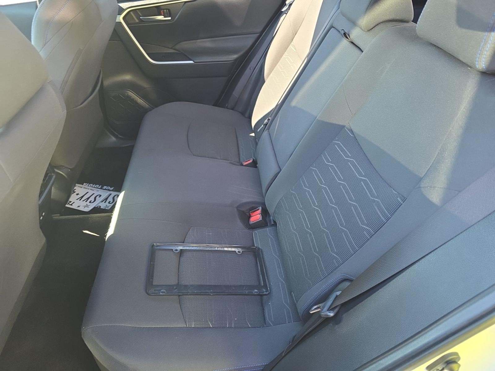 2023 Toyota RAV4 Hybrid SE AWD