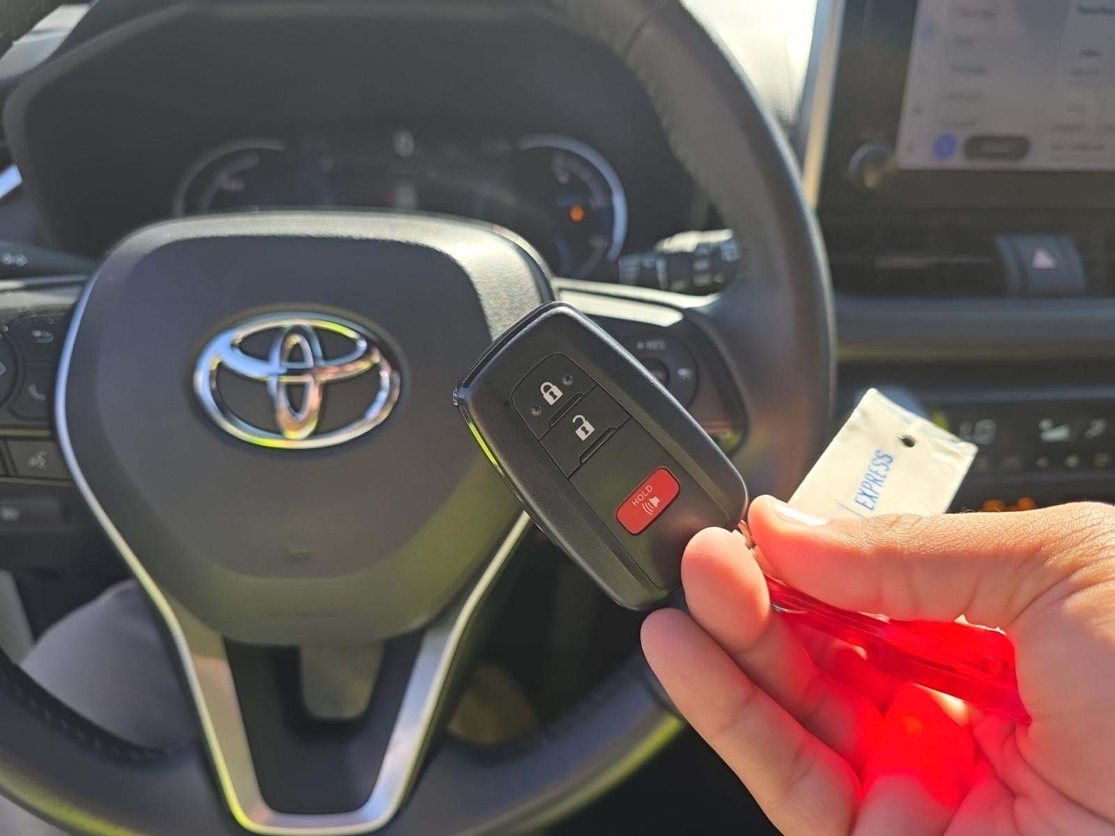 2023 Toyota RAV4 Hybrid SE AWD