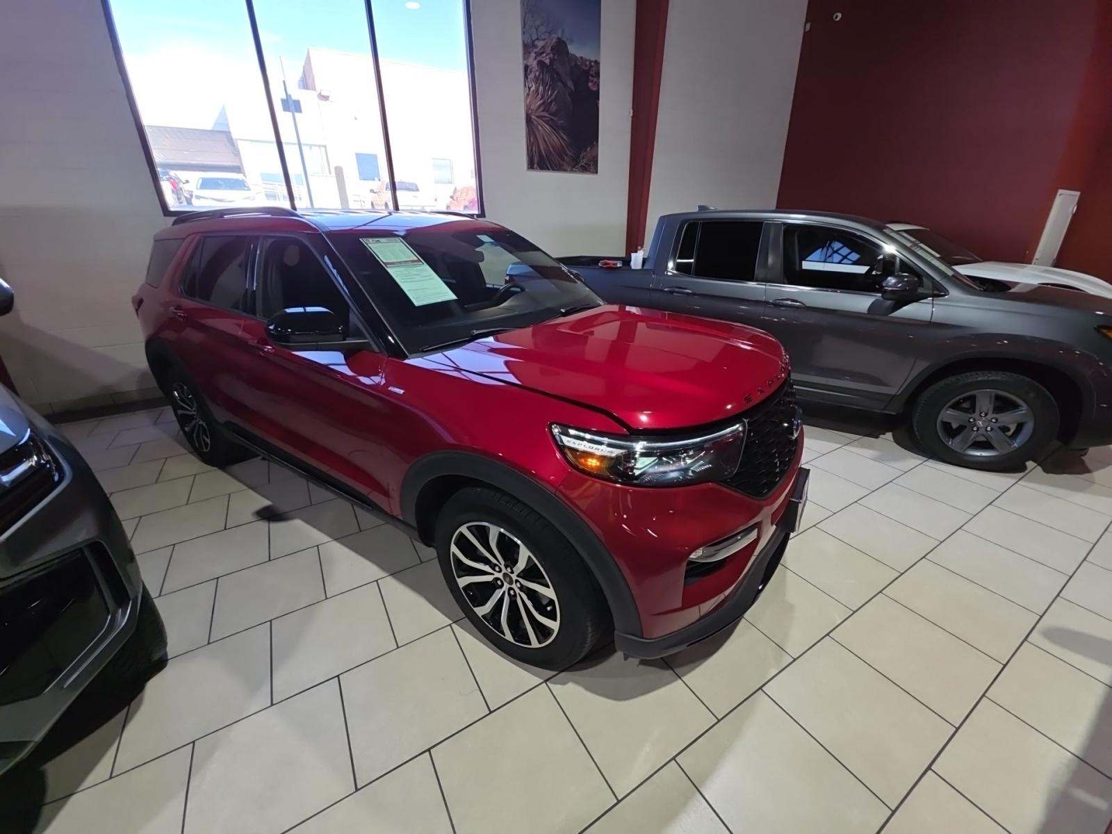 2023 Ford Explorer ST-Line AWD