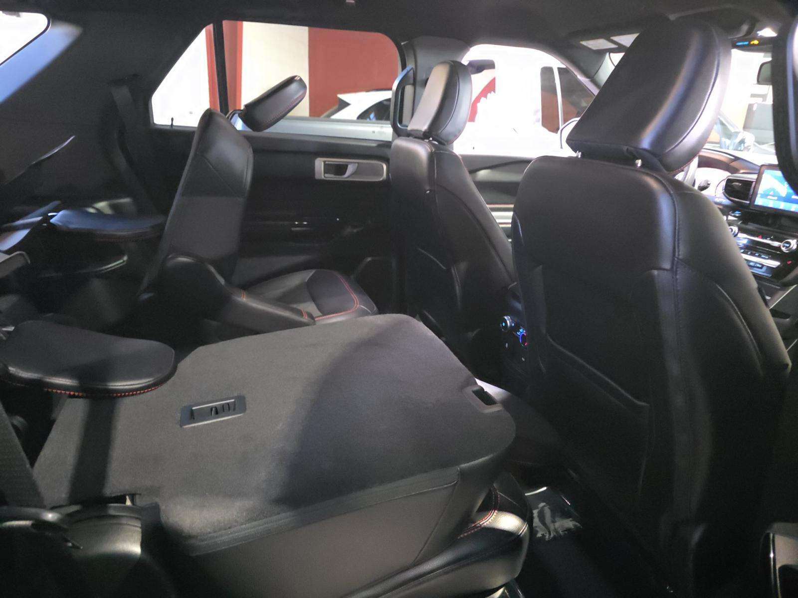 2023 Ford Explorer ST-Line AWD