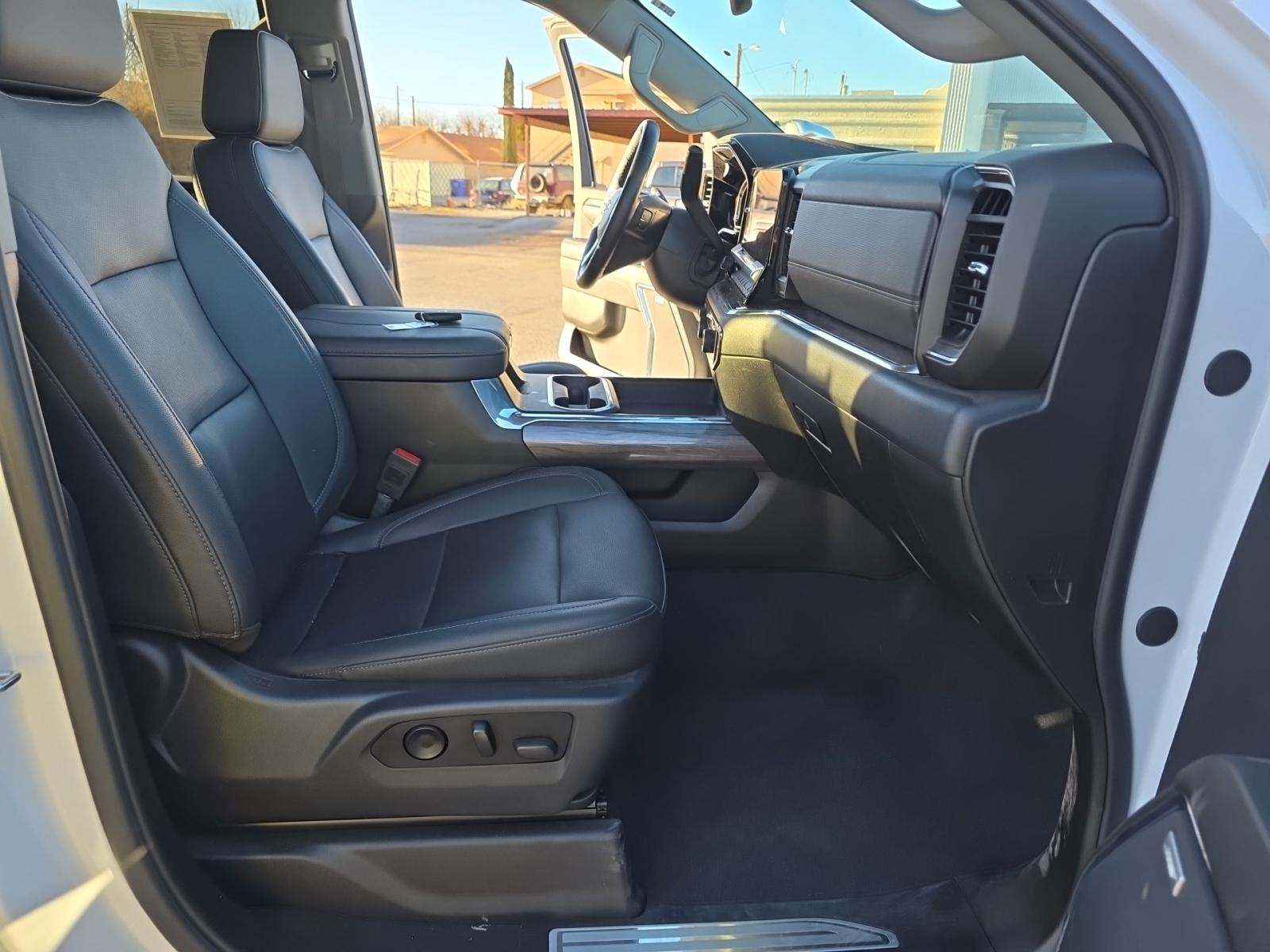 2024 Chevrolet Silverado 2500HD LTZ AWD