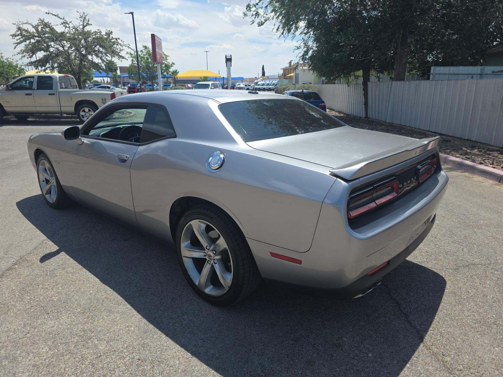 2018 Dodge Challenger R/T RWD