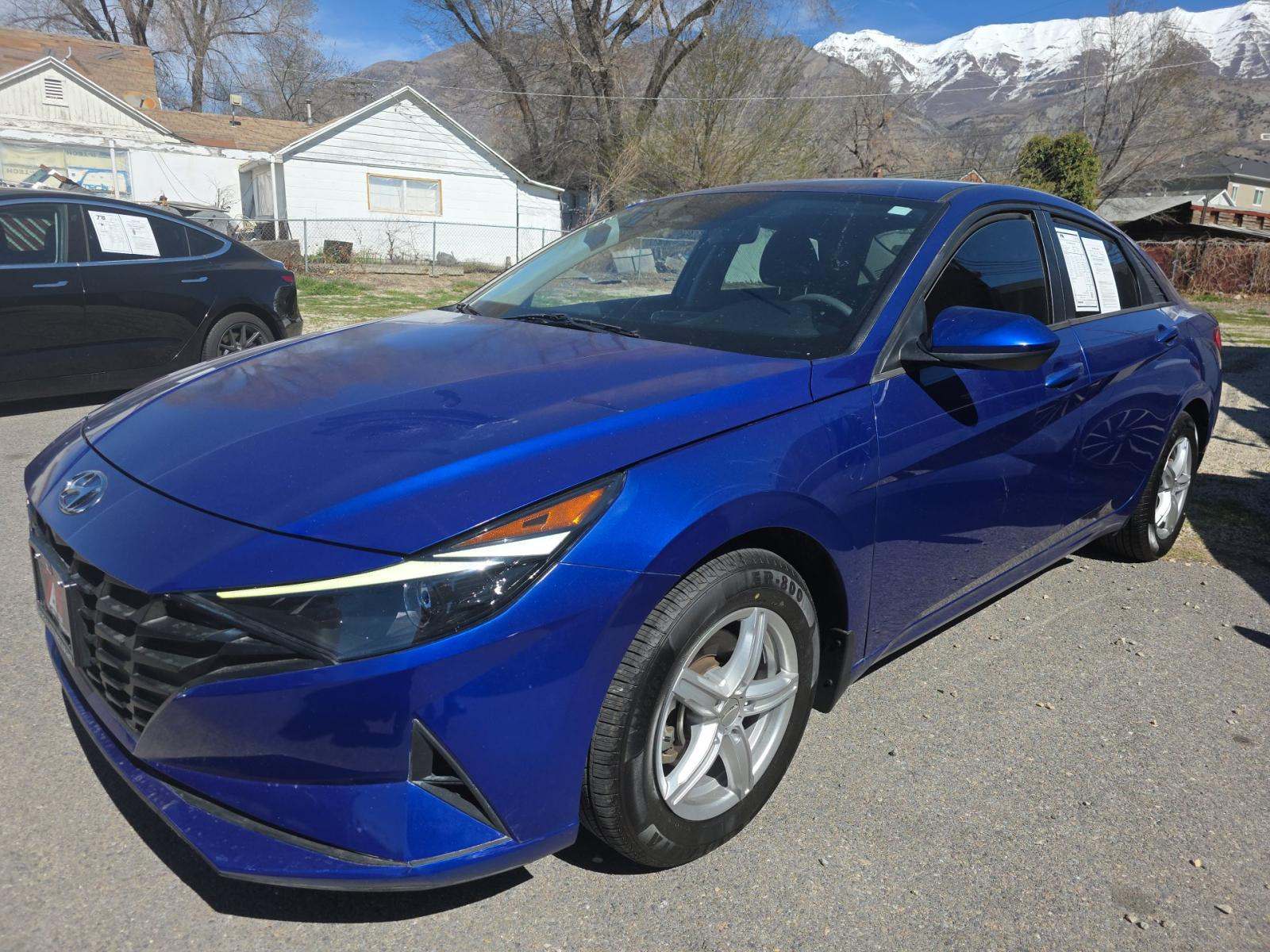 2022 Hyundai Elantra SEL FWD