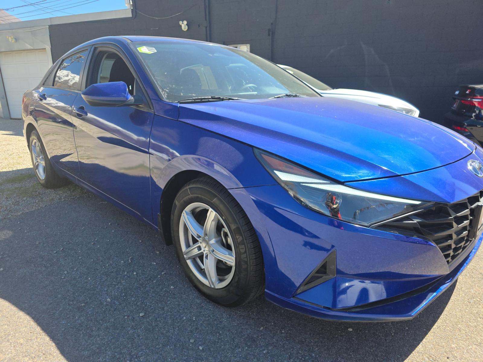 2022 Hyundai Elantra SEL FWD